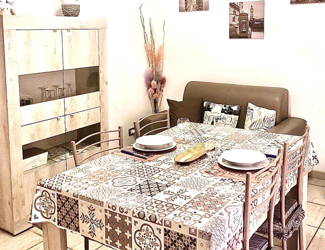 La Maison De Famille Appartamento Indipendente Con Cucina E Lavatrice Ольбія Екстер'єр фото